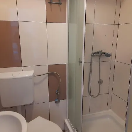 & Kaurloto Guest house