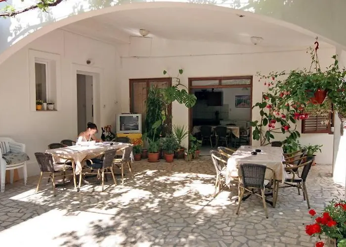 Guest house & Kaurloto 3*