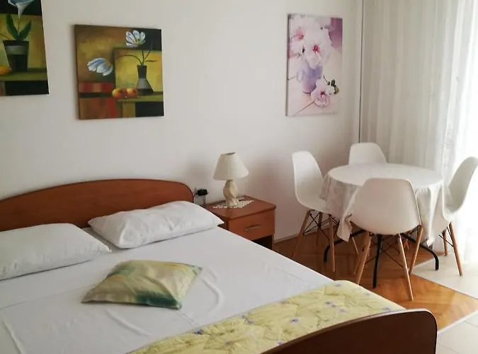 & Kaurloto Guest house 3*