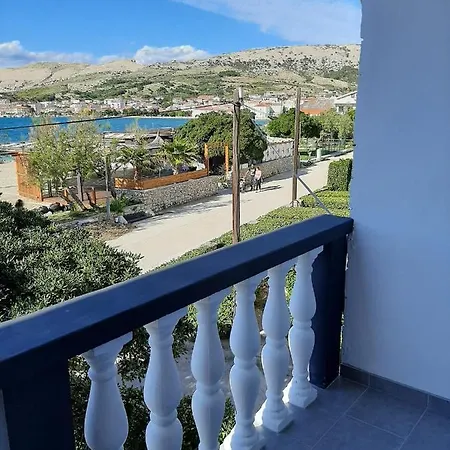 & Kaurloto Guest house