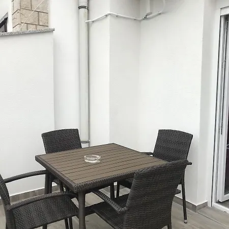 & Kaurloto Guest house